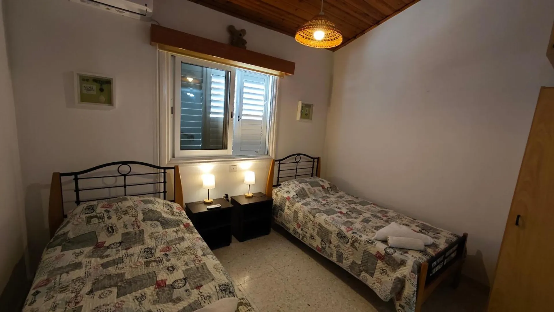 Relaxing Seaside Manors Apartment Larnaca Cyprus